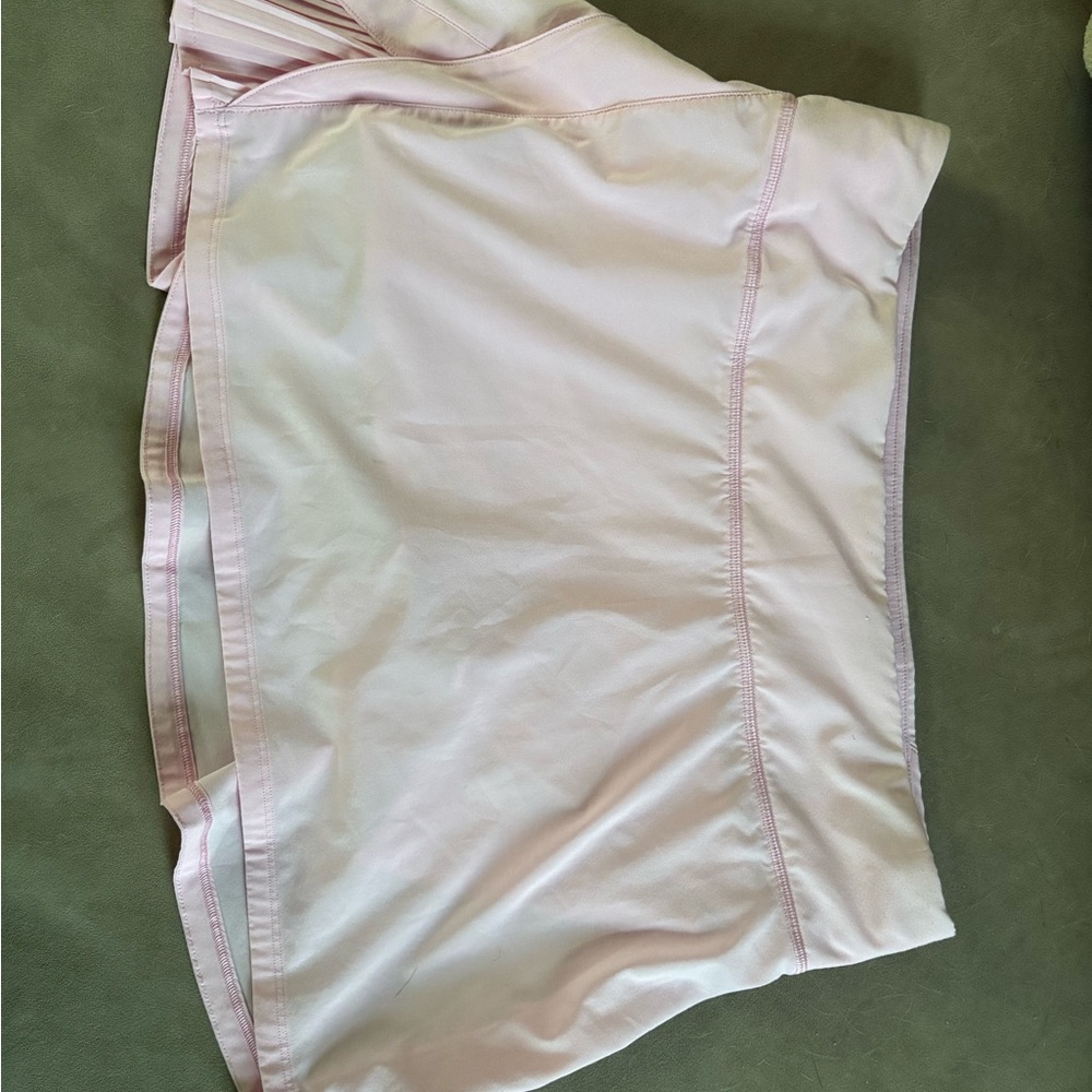 Lululemon Light Pink Tennis Skirt sz. 6